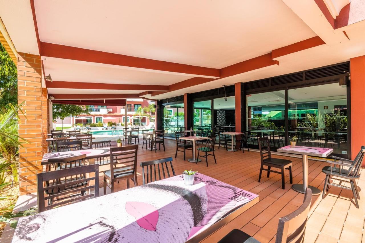Topazio Vibe Beach Hotel & Apartments - Adults Friendly Albufeira Exterior foto
